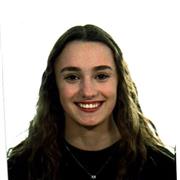 soy Maria, tengo 18 años e imparto clases particulares de matemáticas, física y química para alumnos de la ESO